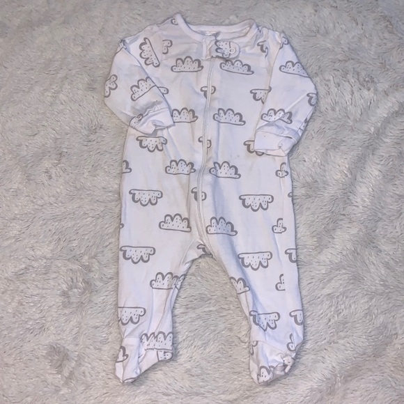Gerber Other - (2 for $10) gerber gender Neutral cloud footie/ sleeper ☁️